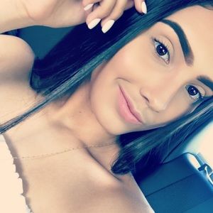 Meet your Posher, Karla